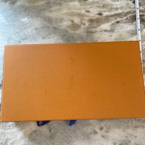 Louis Vuitton Drawer Gift Box 10X5.5x2 With Blue Ribbon - Picture 4 of 5